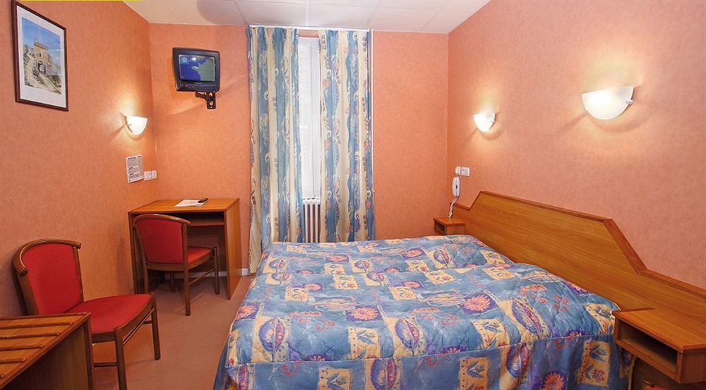 Logis Hotel Le Ceans Orpierre Buitenkant foto
